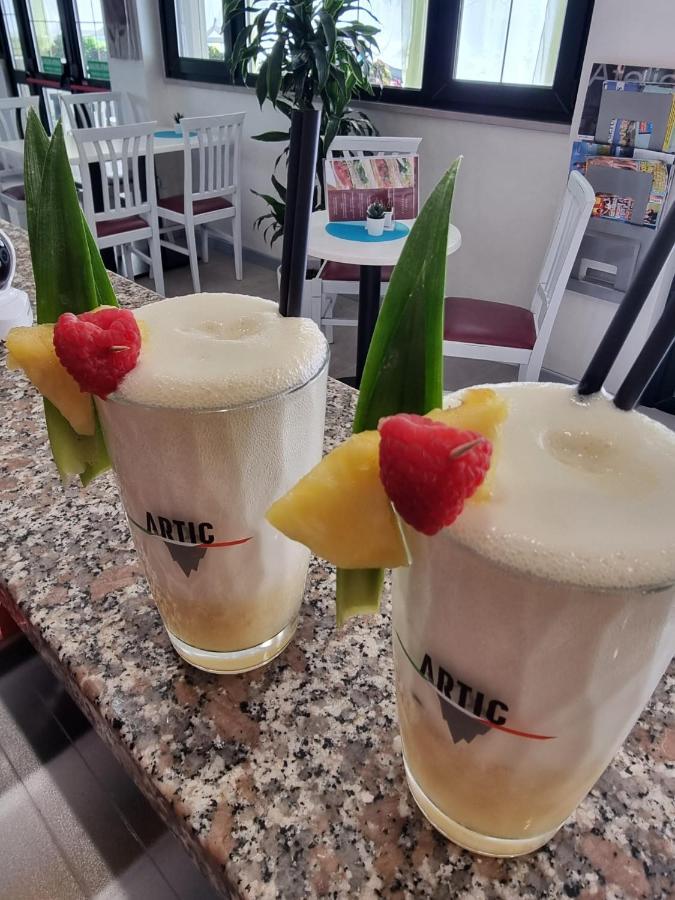 Hotel Orchidea Lignano Sabbiadoro Dış mekan fotoğraf