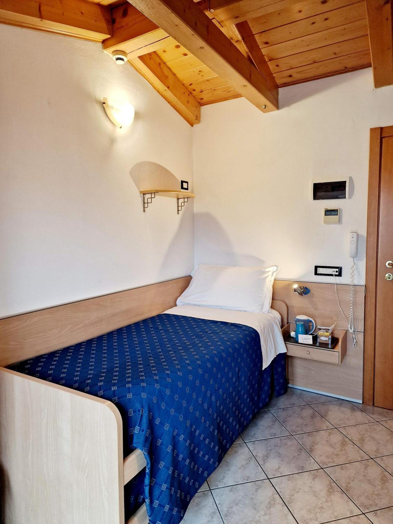 Hotel Orchidea Lignano Sabbiadoro Dış mekan fotoğraf