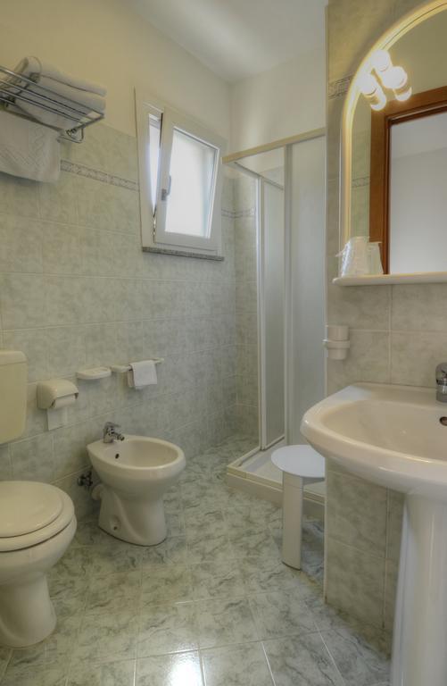 Hotel Orchidea Lignano Sabbiadoro Dış mekan fotoğraf