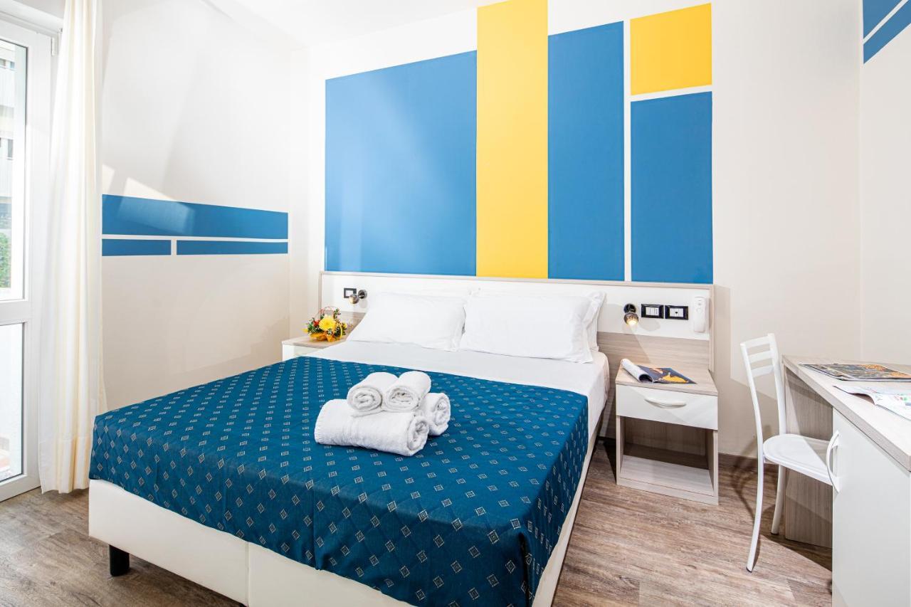 Hotel Orchidea Lignano Sabbiadoro Dış mekan fotoğraf